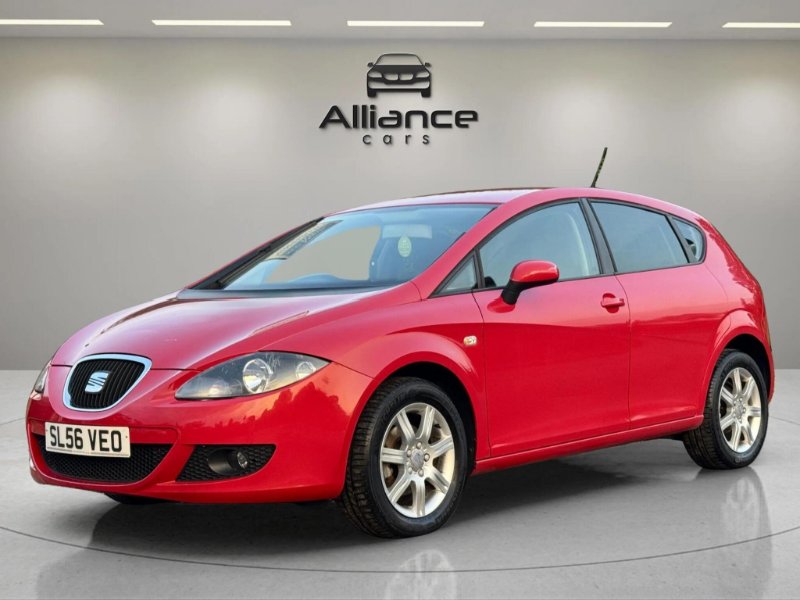 2006 leon 1.6 8v se special edition euro 4 5dr £2,499 monthly from £48.60 54 service history, 2 keys, a/c blows... photo