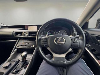 /photos/11680/834a9d92-7494-41b0-a3c1-4e0123d3d401_i320x240.jpg