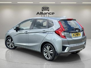 /photos/11680/ae895695-fefc-41a5-ad59-e05104169d91_i320x240.jpg