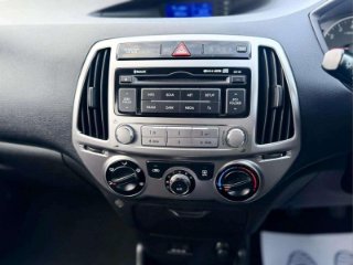 /photos/11680/be8774e9-db82-43a8-88b2-239e5869ab18_i320x240.jpg