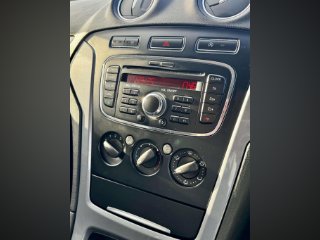 /photos/11680/fbe1d11d-e06d-4f1a-8996-881a836e1a75_i320x240.jpg